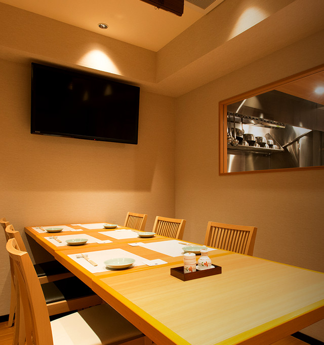 日本料理　なか村